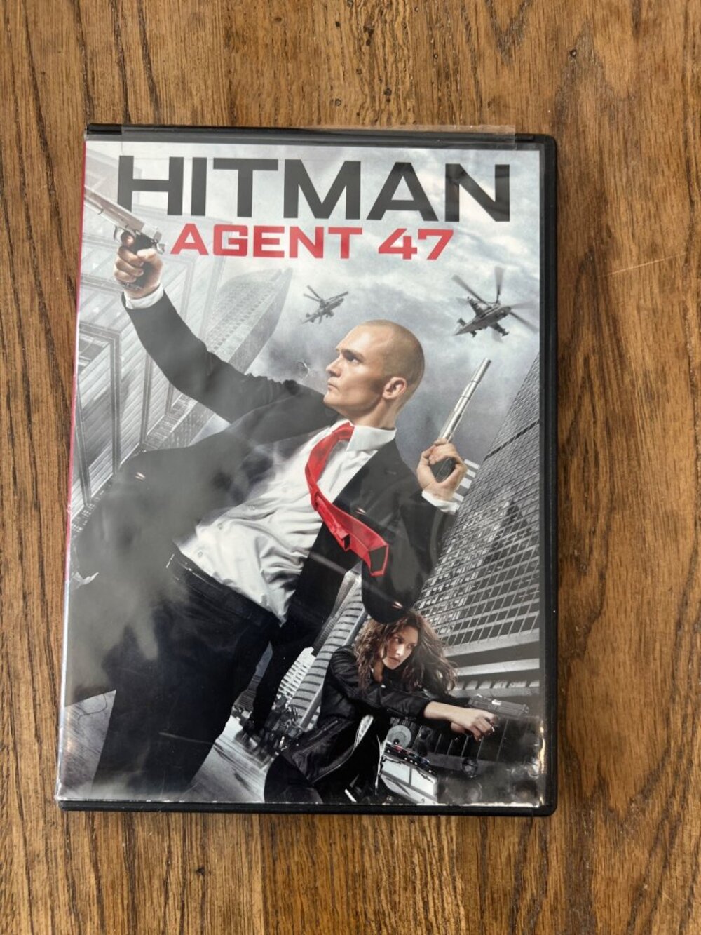 Hitman Agent 47 Movie 2015 DVD Action Thriller Rupert Friend Pre-Owned